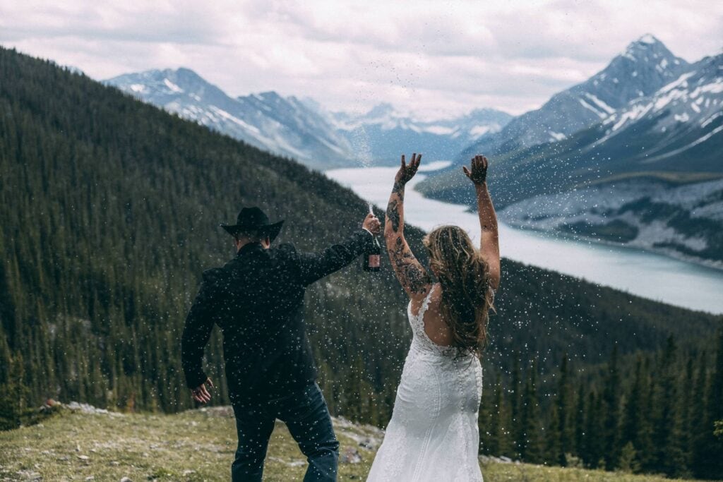couple eloping at west wind pass