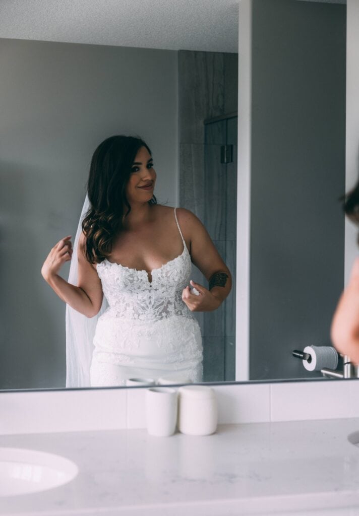 bride getting ready in edmonton