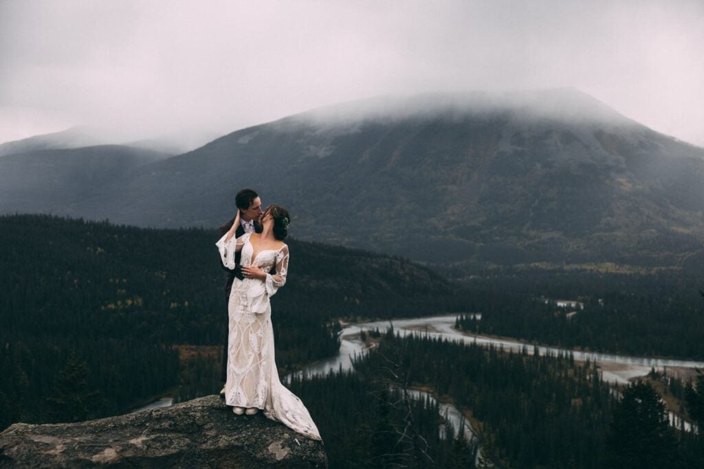 couple eloping in jasper national park at old port point