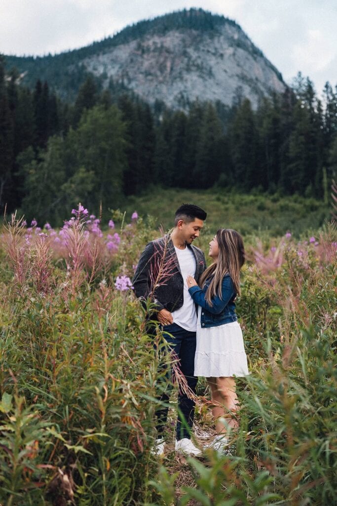emerald lake lodge elopement wedding in yoho national park / 12 places to elope in alberta