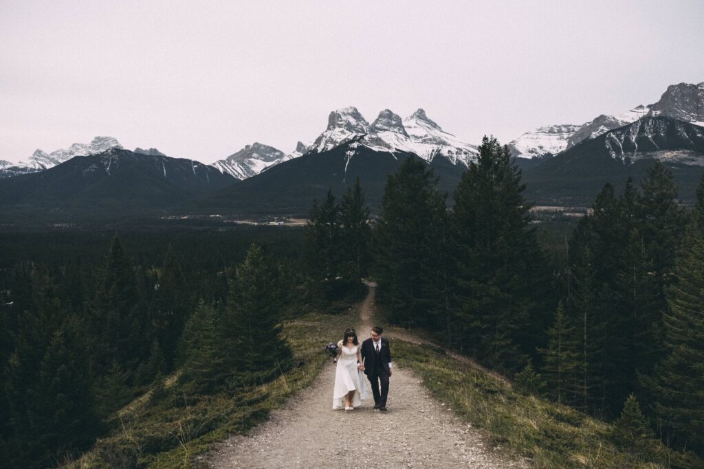 canmore hike at sunrise - hidden gem