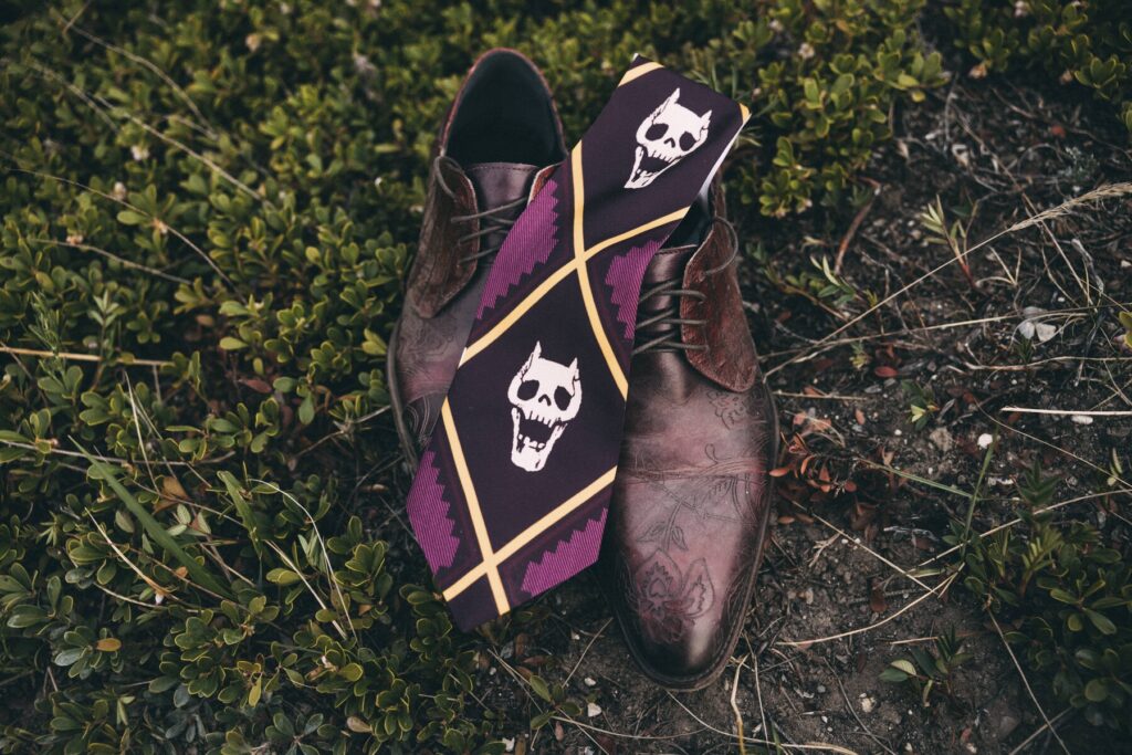 unique tie and wedding shoes
